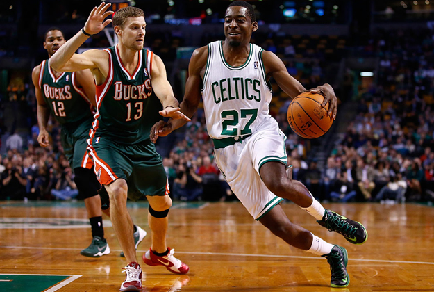 Milwaukee Bucks v Boston Celtics Jordan Crawford y viva basquet