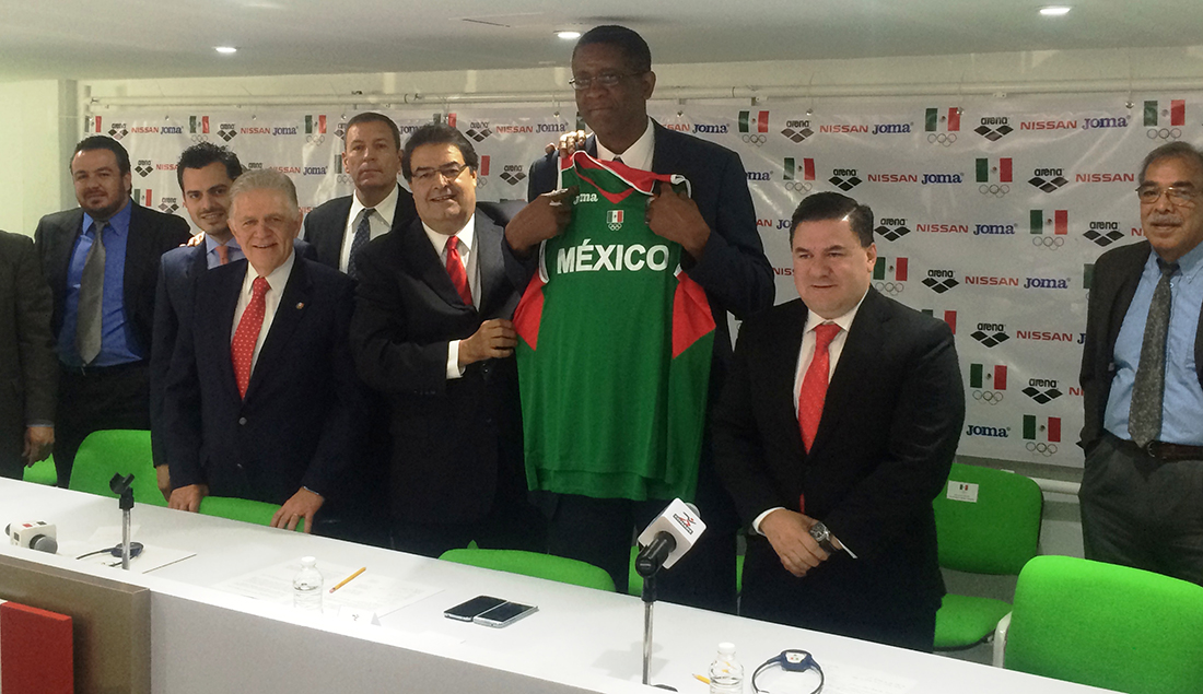 Bill Cartwright la nueva apuesta en la Selección Mexicana en viva basquet