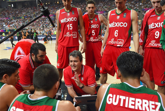 la seleccion mexicana de basquetbol lamenta la partida de su coach sergio valdeolmillos