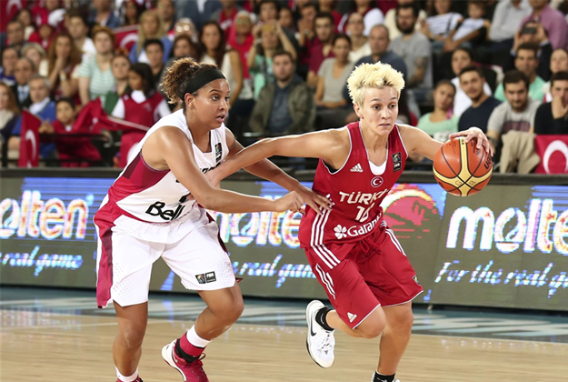 turquia y eua en cuartos de final en el mundial de basquetbol femenil en turquia 2014