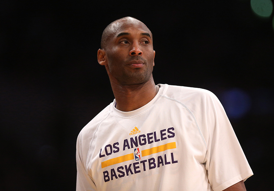 Kobe a cirugía por viva basquet