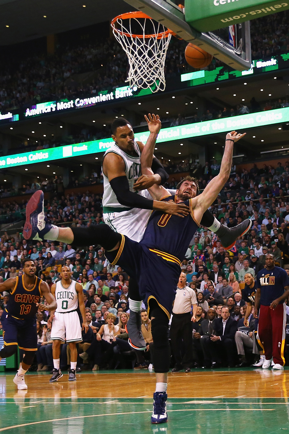 Love y LeBron ponen contra la pared a los Celtics por viva basquet