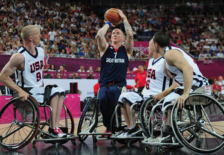 thumbnail. Terry Bywater es la leyenda del baloncesto en silla de ruedas.