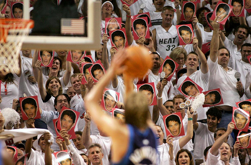 Los fans bulleadores de la NBA foto 8