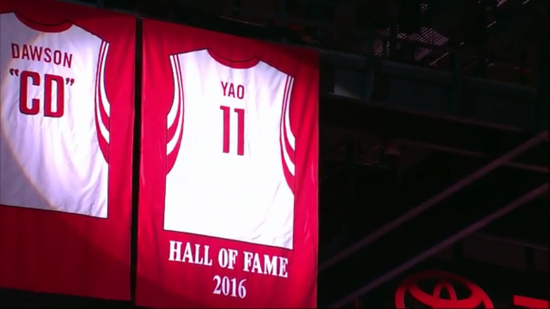 Los Rockets retiraron el jersey de Yao Ming foto 1