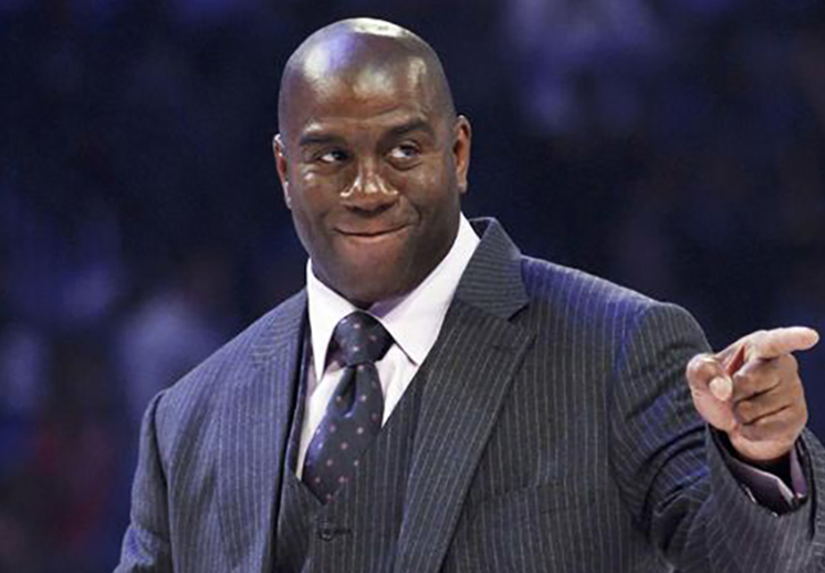 Magic Johnson regresará con los Lakers foto 2