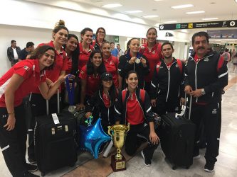 Feliz regreso a casa de la Selección Femenil de Basquetbol foto 4
