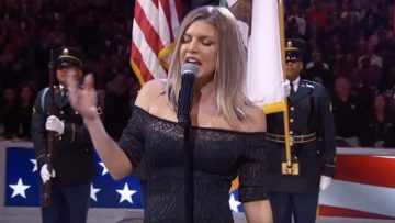 Fergie interpretó (muy mal) el himno de Estados Unidos