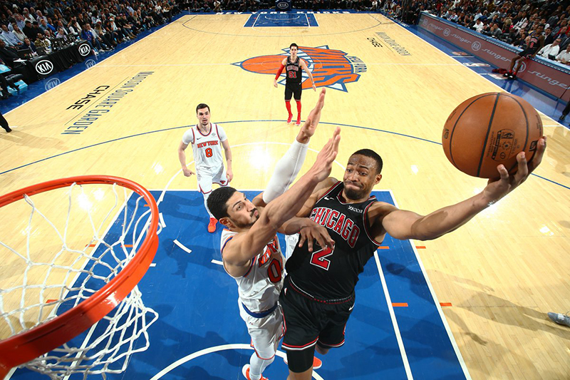Bulls y Knicks protagonizan batalla sin cuartel