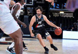 La magia de Milos Teodosic en la Lega Basket Serie A
