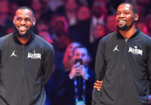 LeBron James y Kevin Durant dominan las votaciones rumbo al Juego de Estrellas de la NBA