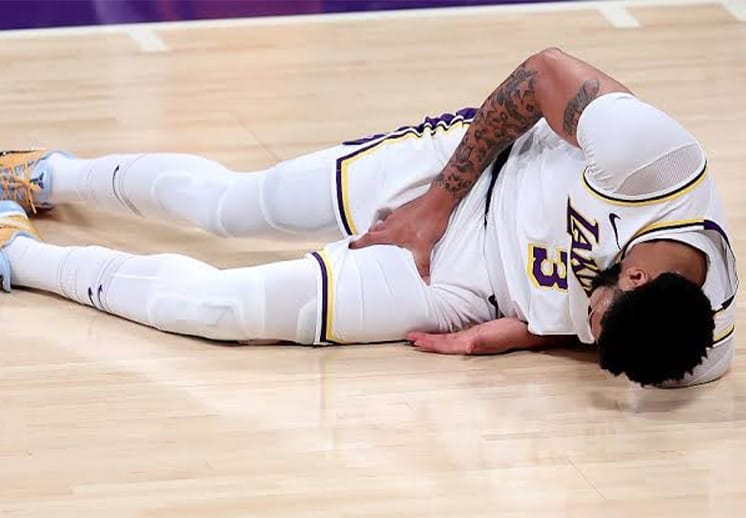 Lesiones preocupan a Lakers y Mavericks DEST