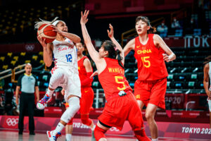 Bélgica sorprende a Australia en el basquetbol femenil en Tokyo 2020 1