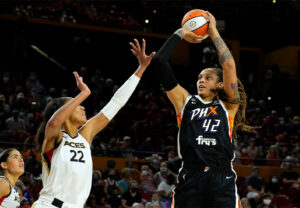 Chicago y Phoenix a un paso de las Finales de la WNBA
