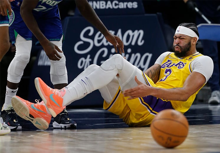 Nueva lesión de Anthony Davis preocupa a Lakers