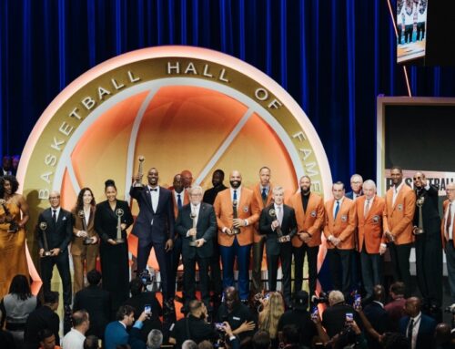 Carmelo Anthony, Dwight Howard, Sue Bird y Maya Moore al Salón de la Fama