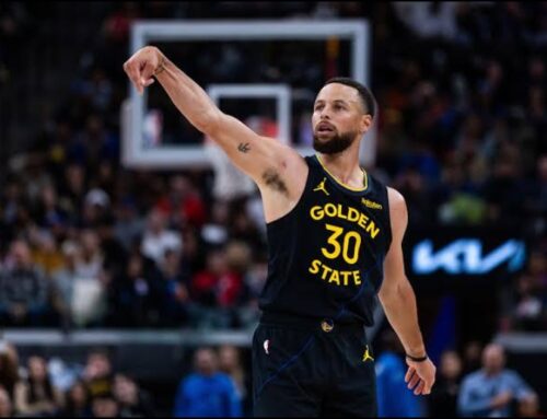 Stephen Curry acuerda extensión con Warriors